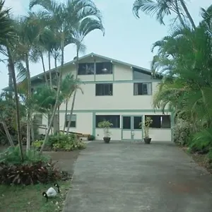 Hale-hoola Bed & Breakfast